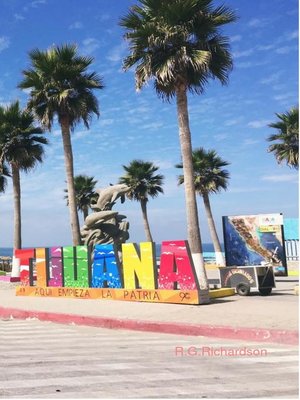 cover image of Tijuana Interactive City Guide: Spanish and English